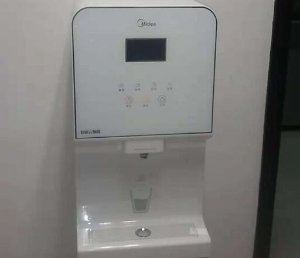 鄭州電視臺商用凈水機案例